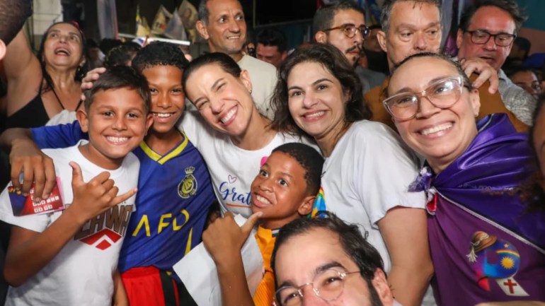 Raquel Lyra leva campanha a Santo Amaro e destaca investimentos no Recife